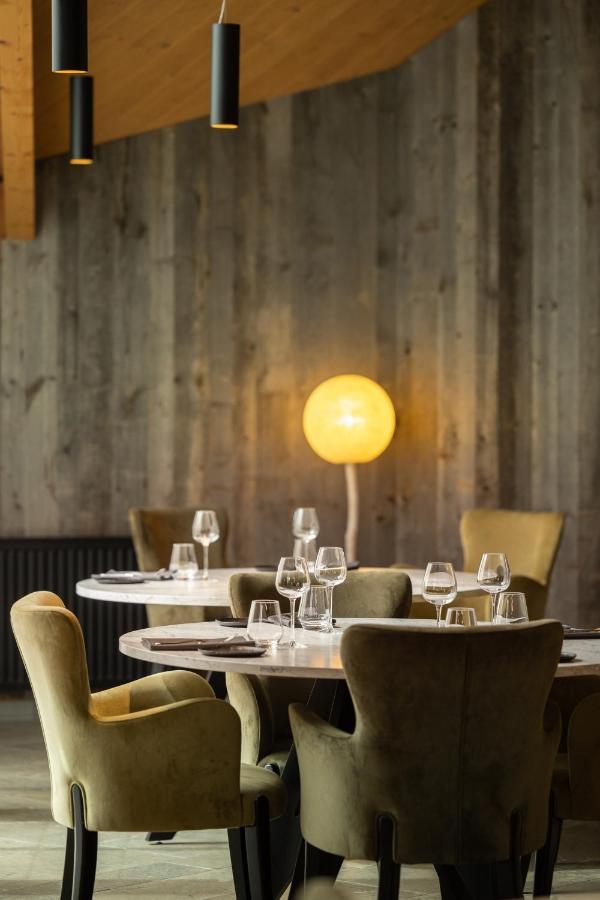 Logis Hotel Parenthese, Restaurant & Spa Chille Exteriör bild