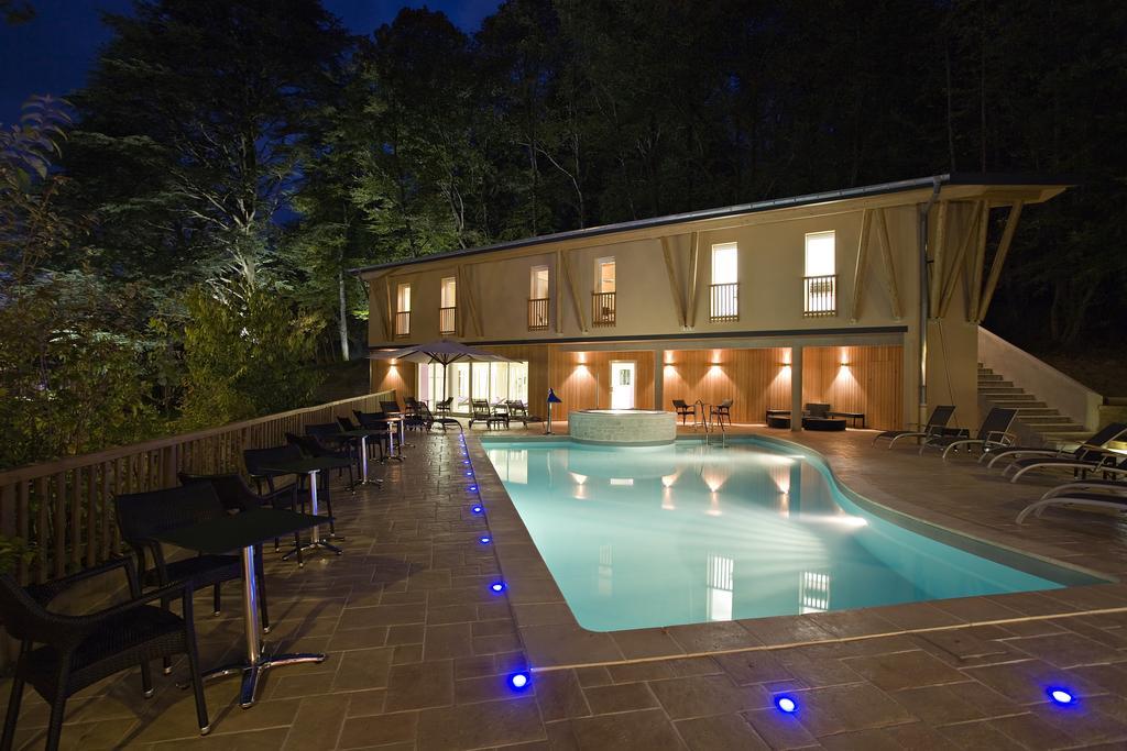 Logis Hotel Parenthese, Restaurant & Spa Chille Exteriör bild